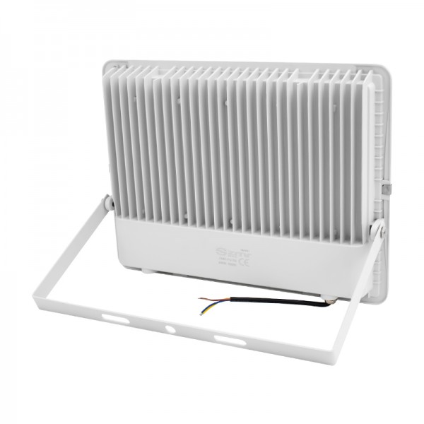 ZMR 300 WATT - 220 VOLT 6500K IP66 150* IŞIK AÇISI DRIVERSIZ SLİM KASA BEYAZ LED PROJEKTÖR ZMR 300 WATT - 220 VOLT 6500K IP66 150* IŞIK AÇISI DRIVERSIZ SLİM KASA BEYAZ LED PROJEKTÖR