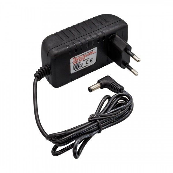 POWERMASTER PM-16737 5 VOLT - 3 AMPER 5.5*2.5 UÇLU PLASTİK KASA ADAPTÖR POWERMASTER PM-16737 5 VOLT - 3 AMPER 5.5*2.5 UÇLU PLASTİK KASA ADAPTÖR