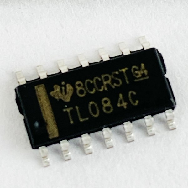 TL 084C SMD