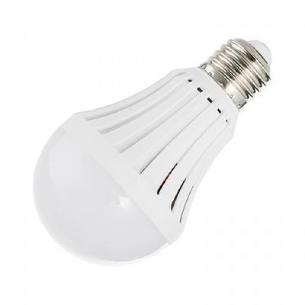 Powermaster PM-13387 E27 15W Akıllı Şarjlı Led Ampul (6500K Beyaz Elektrik Kesintisine Duyarlı)