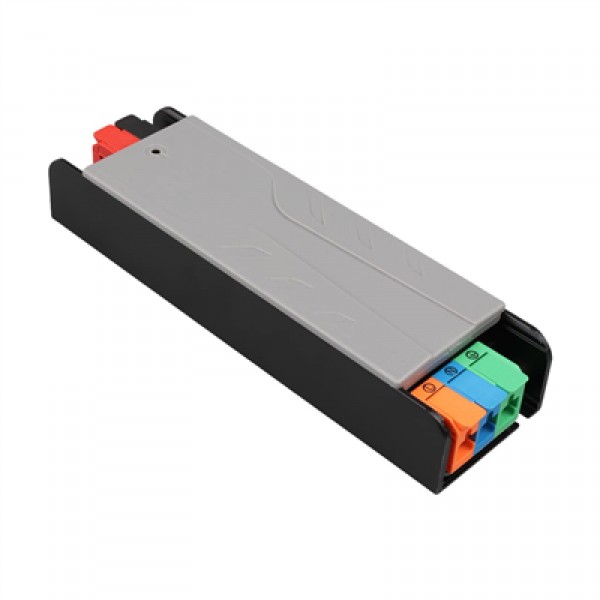 PowerMaster PM-26838 12 Volt 5 Amper 60 Watt Slim Metal Kasa Adaptör Voltaj Göstergeli 148x43x27mm